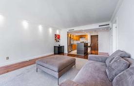Квартира на Харбор-сквер, Олд Торонто, Торонто,  Онтарио,   Канада за C$955 000