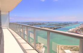 Стильная квартира с видом на океан и город в резиденции на первой линии от пляжа, Майами, Флорида, США за 1 359 000 €