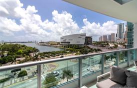 Современная двухуровневая квартира с видом на океан в уютной резиденции, недалеко от пляжа, Майами, Флорида, США за 922 000 €