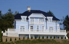 Продаётся элитный дом в Словении, расположенный в тихом и живописном месте за 950 000 €