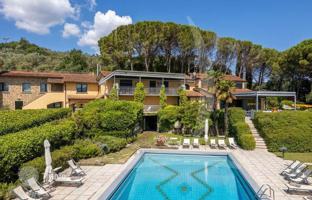 10-комнатная вилла 650 м² в Ареццо за 1 980 000 €