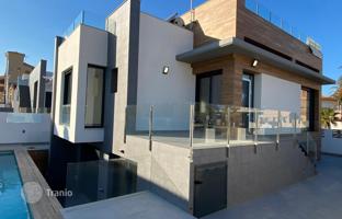 4-комнатная вилла 310 м² в Торревьехе за 940 000 €