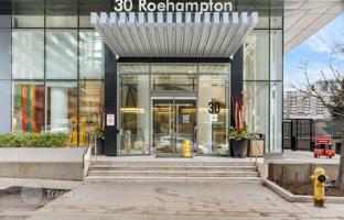 5-комнатная квартира на Рохэмптон-авеню за C$1 208 000