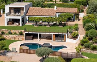 8-комнатная вилла в Ла Круа-Вальме за 4 290 000 €