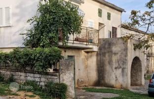 5-комнатный дом 230 м² в Канфанаре за 280 000 €