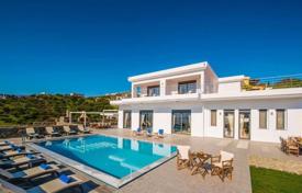 Двухэтажная вилла с бассейном и видом на море в Элунде, Агиос-Николаос, Крит, Греция за 2 000 000 €