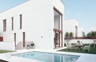 3-комнатная вилла 250 м² в Аликанте за 566 000 €