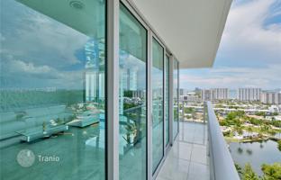 3-комнатная квартира в кондо 176 м² в Санни Айлс Бич за $1 750 000