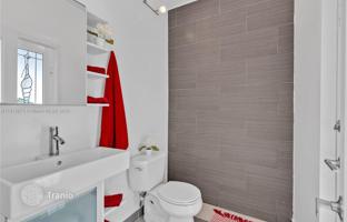 3-комнатный дом 298 м² в Вест-Энде за $1 100 000