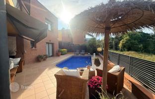 4-комнатное шале 225 м² в Льорет-де-Маре за 695 000 €