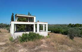 Недостроенная трёхэтажная вилла недалеко от моря на Пелопоннесе, Греция за 200 000 €