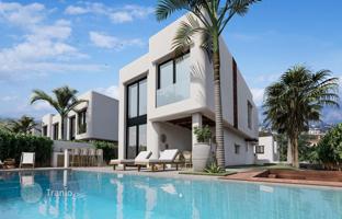 4-комнатный коттедж 215 м² в Эль Альбире за 875 000 €