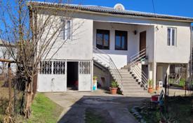Частный дом в центре Кобулети за 121 000 €