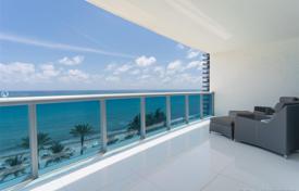Элитные апартаменты с видом на океан в резиденции на первой линии от пляжа, Холливуд, Флорида, США за $2 500 000