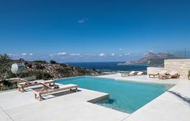 Великолепная каменная вилла с бассейном и панорамным видом на море в Фаласарне, Ханья, Крит, Греция за 1 600 000 €