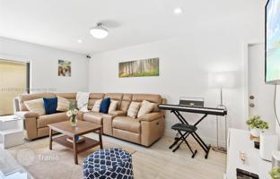 3-комнатный дом 246 м² в Уэстоне за $735 000