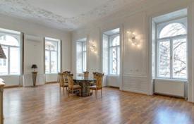 Просторная квартира в историческом доме в центре Будапешта, Венгрия за 3 000 000 €