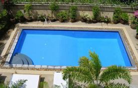 Двухэтажная вилла с бассейном и видом на океан в 200 метрах от пляжа, Самуи, Таиланд за 1 430 € в неделю