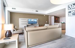 1-комнатная квартира в кондо 81 м² на Саут Оушен Драйв за $690 000