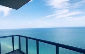 Элитные меблированные апартаменты с видом на океан в резиденции на первой линии от пляжа, Санни Айлс Бич, Флорида, США за $2 400 000