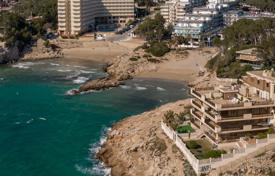 Пятикомнатная квартира на берегу моря в Салоу, Таррагона, Испания за 498 000 €
