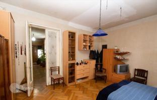 6-комнатная квартира 140 м² в Сабуртало за $250 000