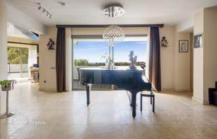7-комнатная квартира 231 м² в Бенаависе за 1 075 000 €