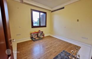 4-комнатный коттедж 450 м² в Строволосе за 830 000 €