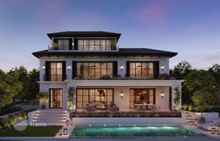 3 новые виллы в ЖК Hudayriyat Golf Estates в Абу-Даби за От $7 230 000