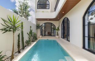 3-комнатная вилла 227 м² в Южной Куте за $346 000