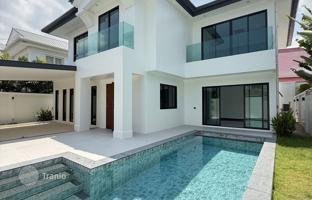 5-комнатная вилла 486 м² в Чалонге за $534 000