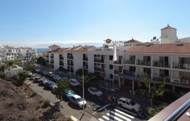 Угловая трехкомнатная квартира в Акантиладо‑де-лос-Хигантесе, Тенерифе, Испания за 285 000 €