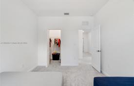 4-комнатный дом в городе в Хомстеде, США за $523 000