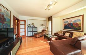 Меблированная трехкомнатная квартира в самом центре Будвы за 240 000 €