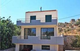 Трёхэтажный светлый дом в Кефаласе, Крит, Греция за 300 000 €