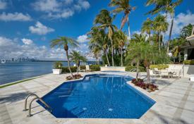 Шикарная вилла с бассейном, садом, террасой и гаражом, Ки-Бискейн, США за $18 000 000