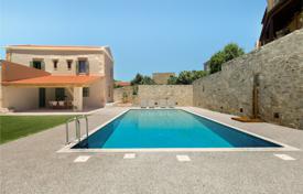 Отремонтированная каменная вилла с бассейном и пышным садом в Вамосе, Крит, Греция за 1 300 000 €