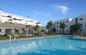 Новые квартиры недалеко от моря в Эстепоне, Малага, Испания за 240 000 €