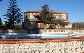 Поместье с бассейном, террасами, садами с фруктовыми деревьями и отдельной барбекю-кухней, Лирия, Валенсия, Испания за 775 000 €