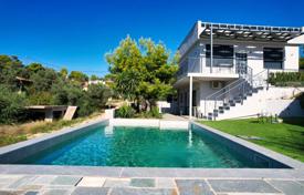 Отремонтированная двухэтажная вилла с бассейном и видом на море в Краниди, Пелопоннес, Греция за 370 000 €