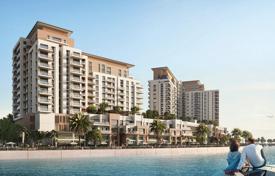 Новая резиденция с бассейнами на берегу моря, в центре Шарджи, ОАЭ за От $439 000