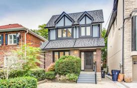Дом в городе в Олд Торонто, Торонто, Онтарио,  Канада за C$2 095 000
