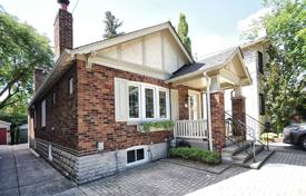 Дом в городе в Восточном Йорке, Торонто, Онтарио,  Канада за C$1 542 000