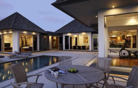 Комфортабельная вилла с террасой, бассейном и садом в уютной резиденции, недалеко от пляжа, Банг Тао, Таиланд за $2 150 000