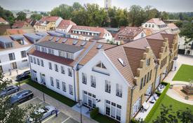 Новая четырехкомнатная квартира недалеко от канала, Тельтов, Бранденбург, Германия за 896 000 €