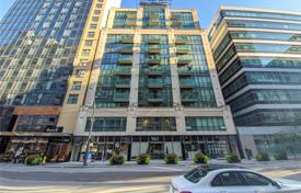 Квартира на Веллингтон-стрит Запад, Олд Торонто, Торонто,  Онтарио,   Канада за C$693 000