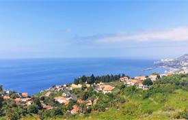 Большой земельный участок с видом на море, Фуншал, Португалия за 450 000 €
