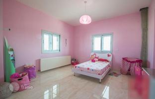 4-комнатная вилла 500 м² в Фамагусте за 530 000 €