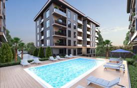 Резиденция с бассейном и зеленой зоной, Стамбул, Турция за От $261 000