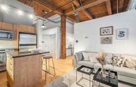 Квартира на Куин-стрит-Запад, Олд Торонто, Торонто,  Онтарио,   Канада за C$839 000